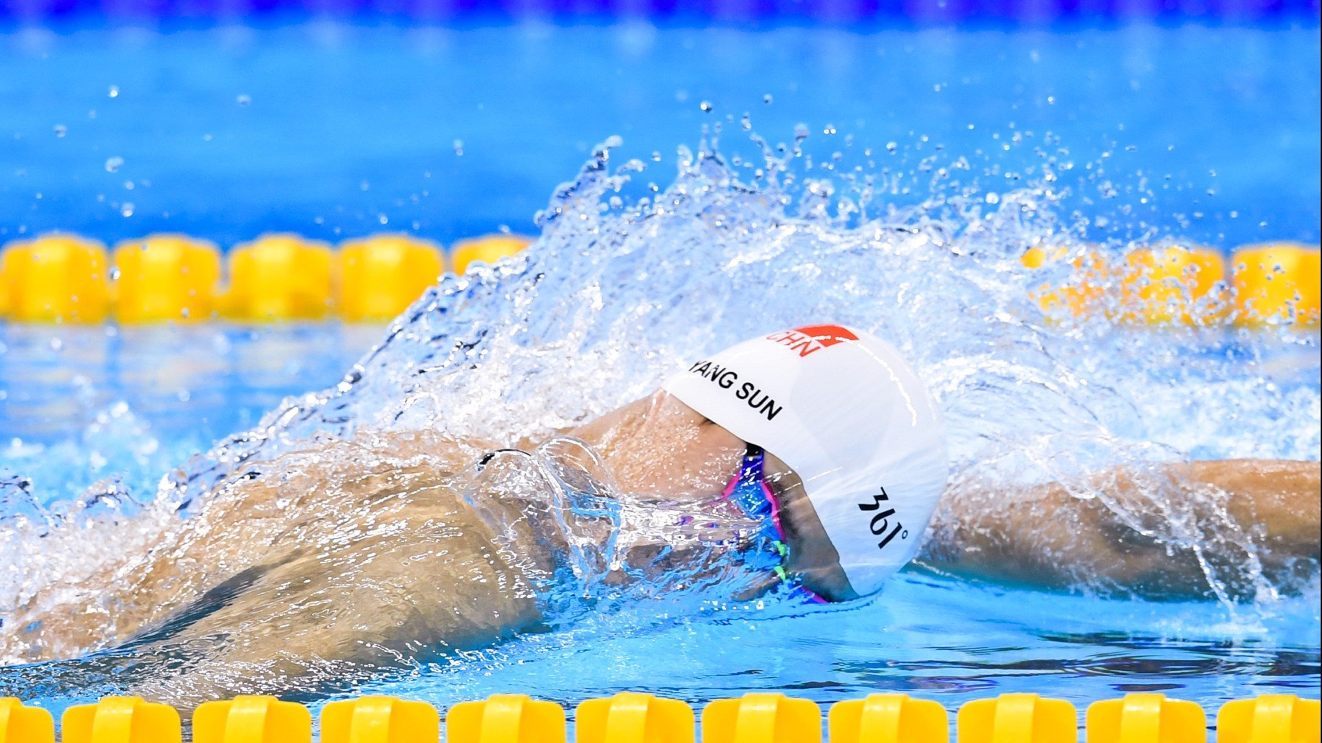 羽毛球反拍技术表演赛 专攻反手击球的选手登场